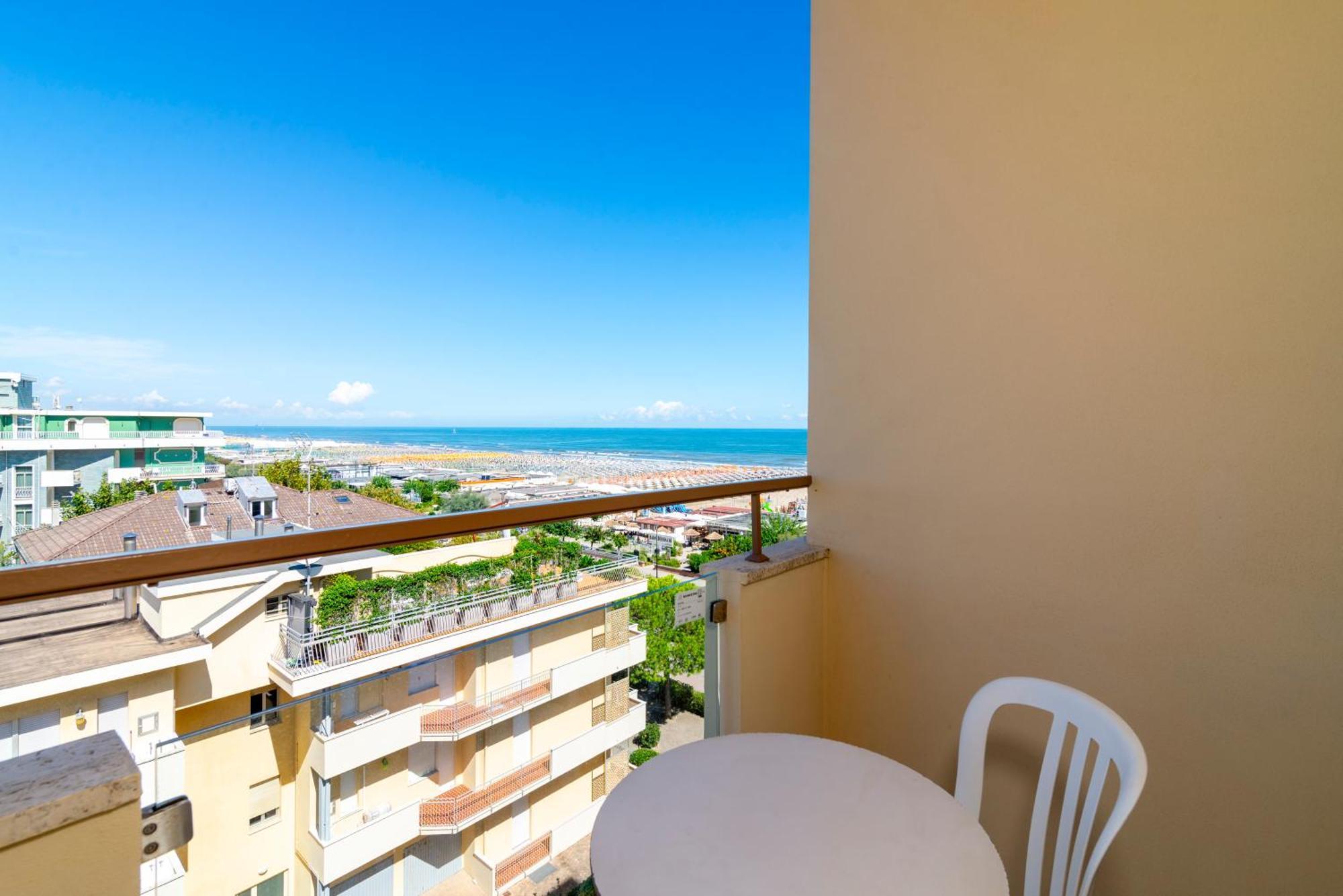 Universal Hotel Cervia Exterior photo
